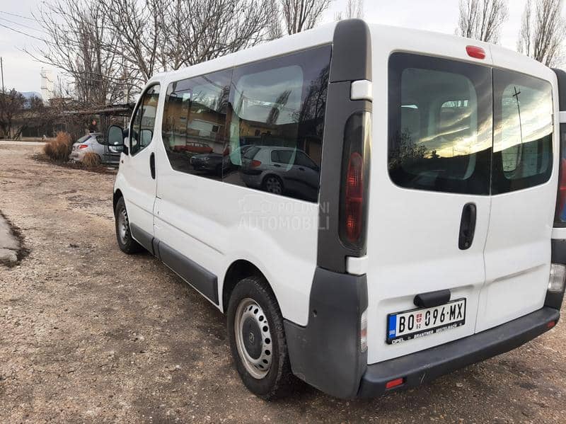 Opel Vivaro 