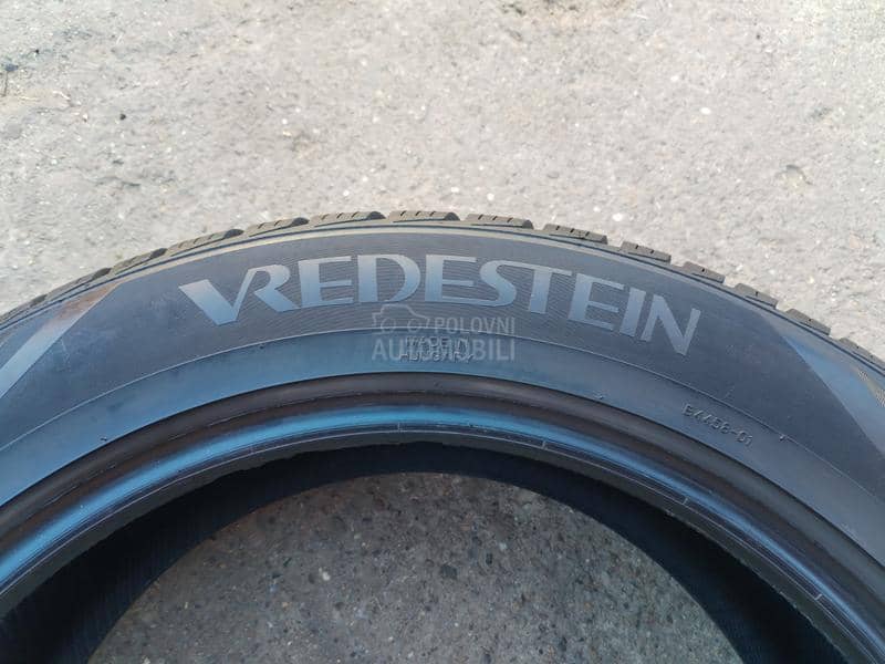 Vredestein 225/50 R18 Zimska