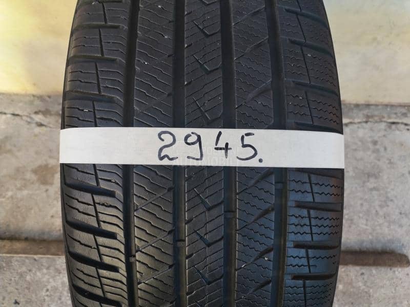Vredestein 225/50 R18 Zimska