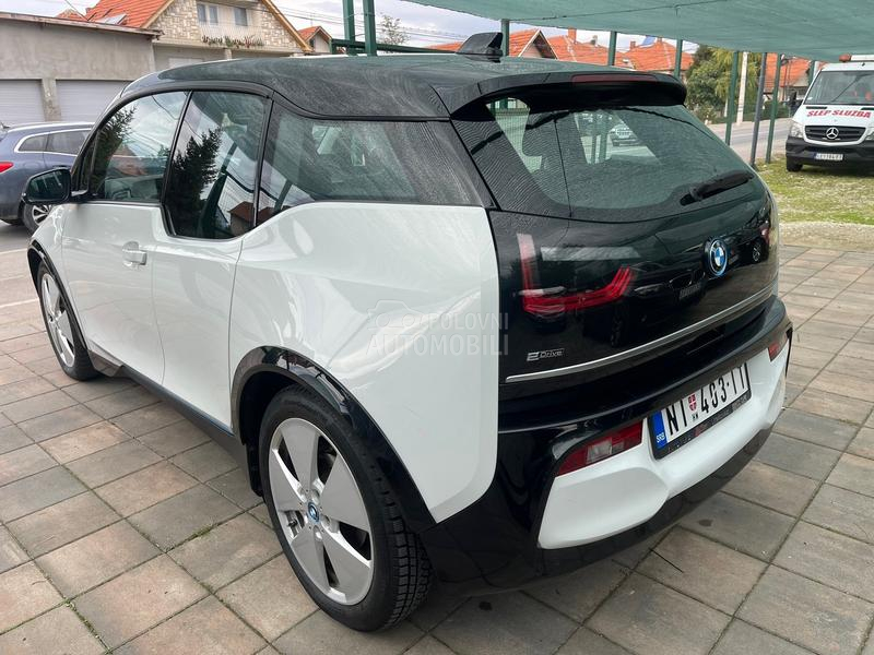 BMW i3 BMW  i3S