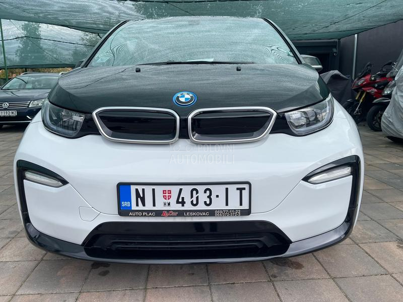 BMW i3 BMW  i3S