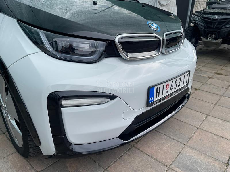 BMW i3 BMW  i3S