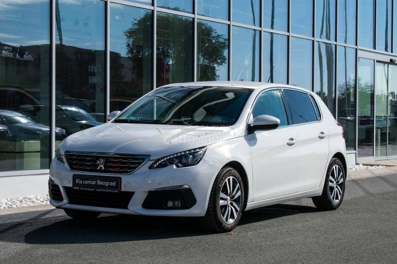 Peugeot 308 1.2 Allure M/T