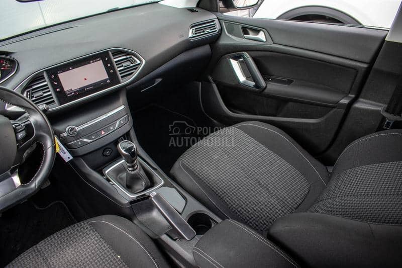 Peugeot 308 1.5 HDI Active M/T