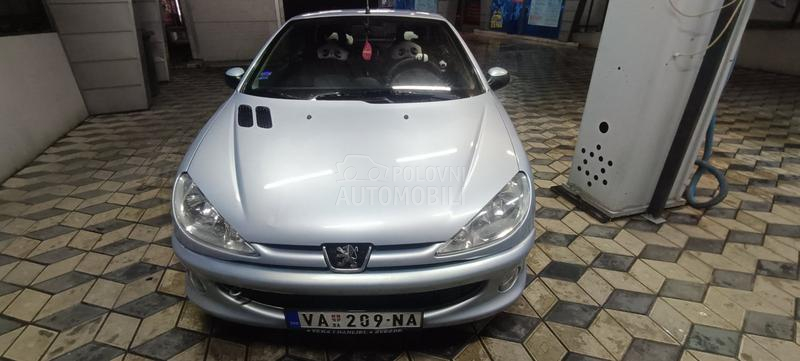 Peugeot 206 1.6