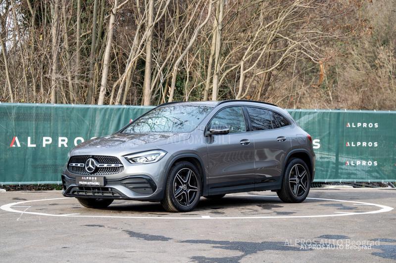 Mercedes Benz GLA 180 