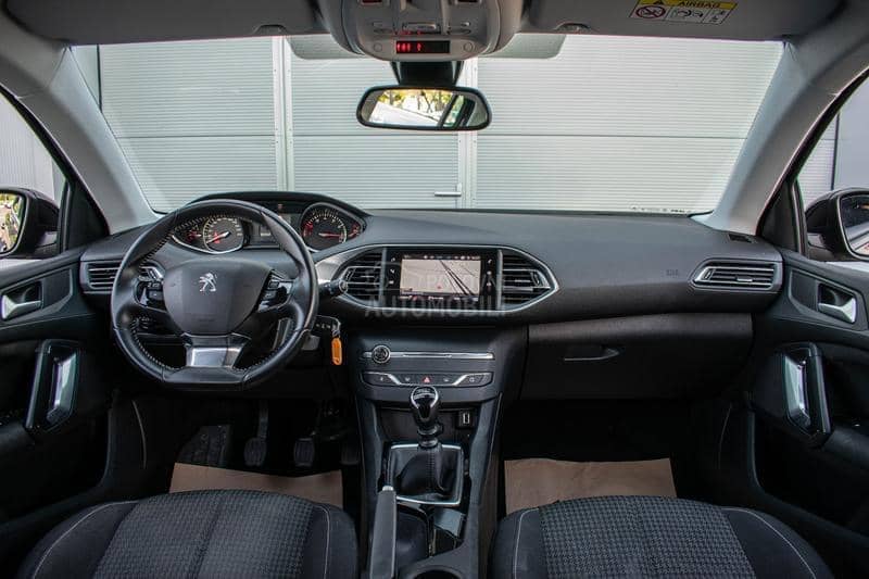 Peugeot 308 1.2  Active M/T