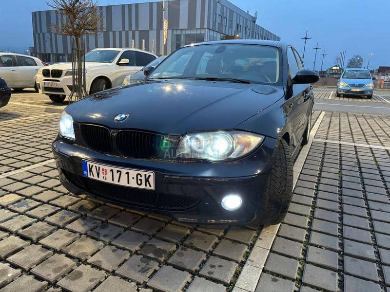 BMW 120 