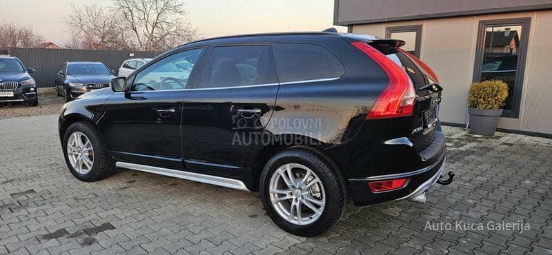 Volvo XC60 2.0 R-DESIGN