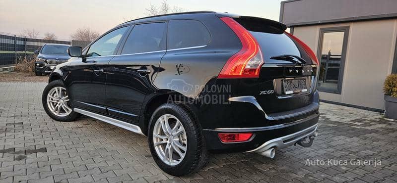 Volvo XC60 2.0 R-DESIGN