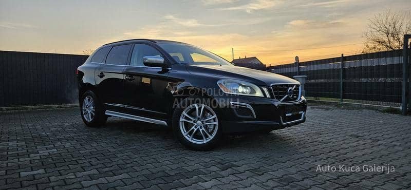 Volvo XC60 2.0 R-DESIGN