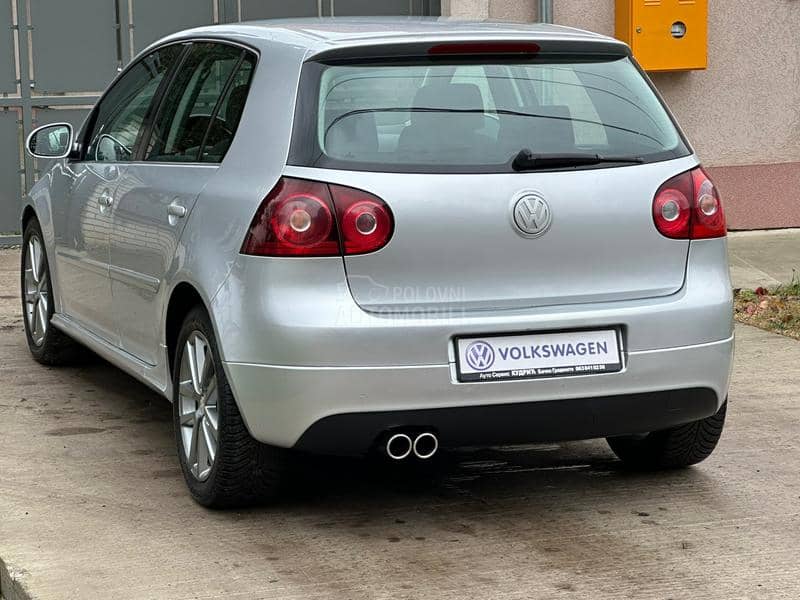 Volkswagen Golf 5 1.9