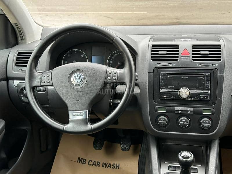 Volkswagen Golf 5 1.9