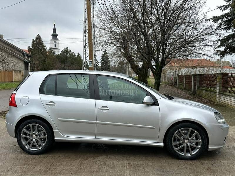 Volkswagen Golf 5 1.9