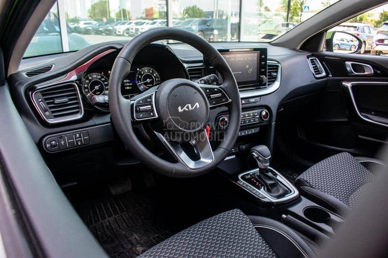 Kia XCeed 1.5 T-GDI FLOW A/T