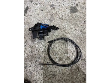 sajla za otvaranje haube za Ford Fiesta od 2002. do 2007. god.