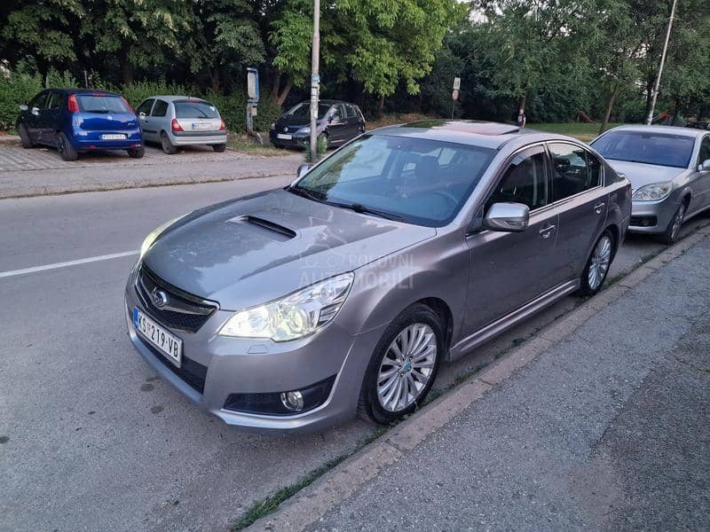 Subaru Legacy 2.0