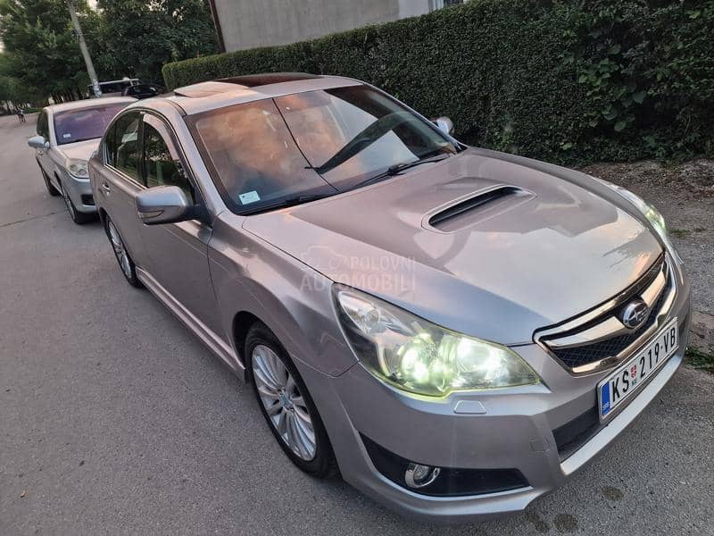 Subaru Legacy 2.0