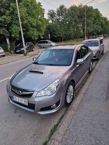 Subaru Legacy 2.0