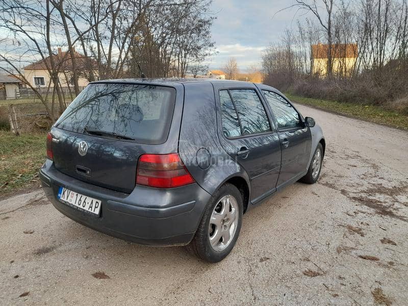 Volkswagen Golf 4 1.6 16v