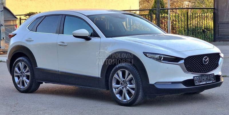 Mazda CX-30 Skyactiv-X/MilHybrid