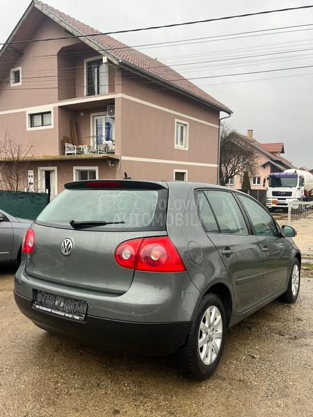 Volkswagen Golf 5 