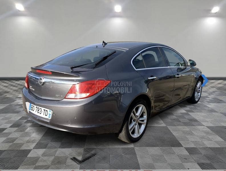 Opel Insignia 2.0 CDTi/FUULL/4x4