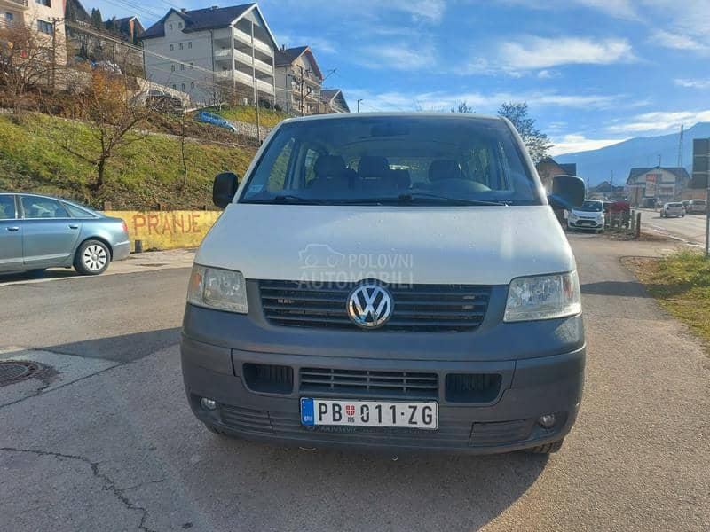 Volkswagen Transporter T5 1.9 TDI