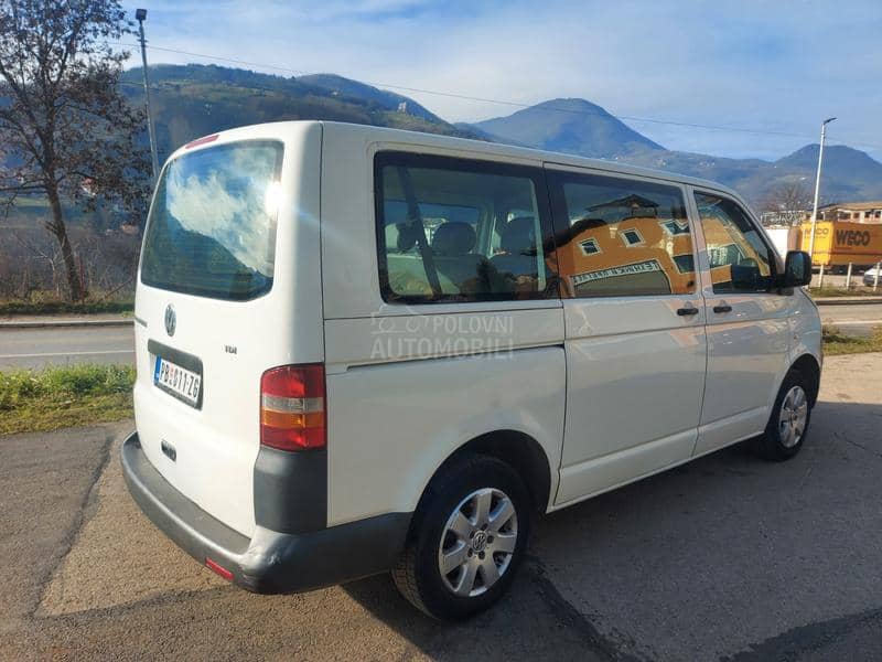 Volkswagen Transporter T5 1.9 TDI