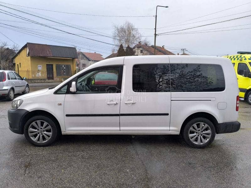 Volkswagen Caddy Maxi Invalid