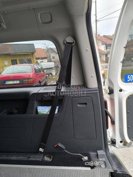 Volkswagen Caddy Maxi Invalid