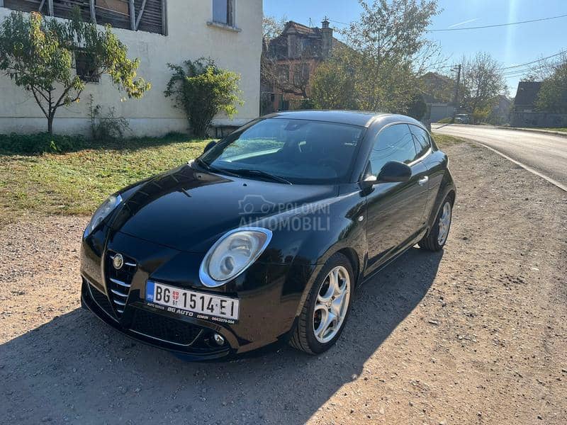 Alfa Romeo MiTo auto