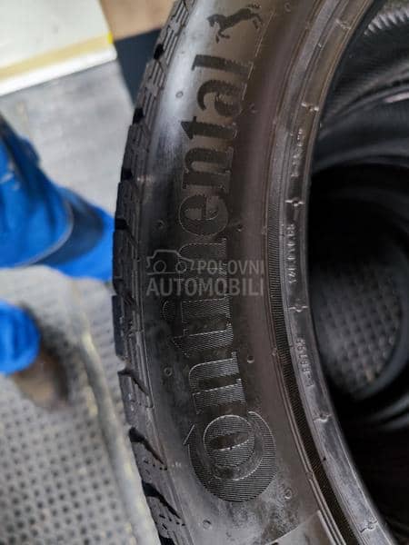 Continental 225/45 R18 Zimska