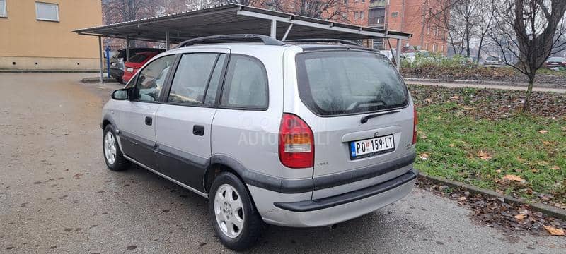 Opel Zafira 2.0 DTI