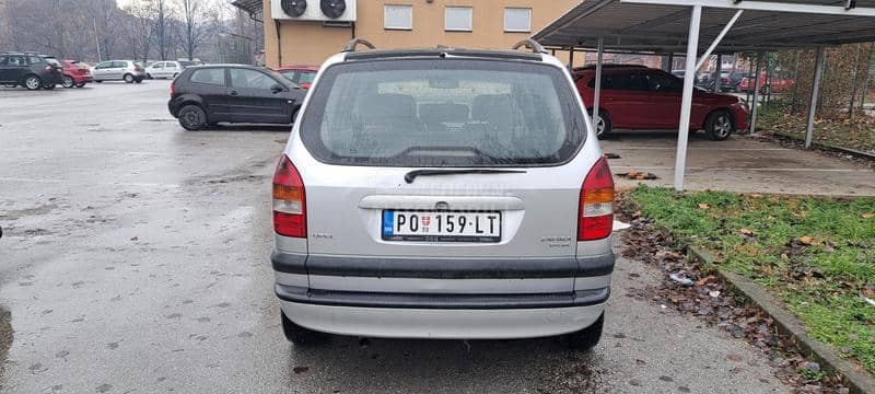 Opel Zafira 2.0 DTI