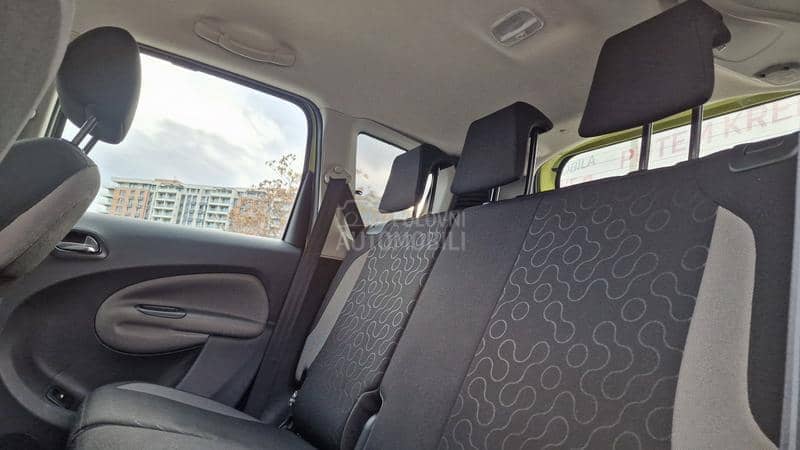 Citroen C3 Picasso KREDlT BEZ UCESCA