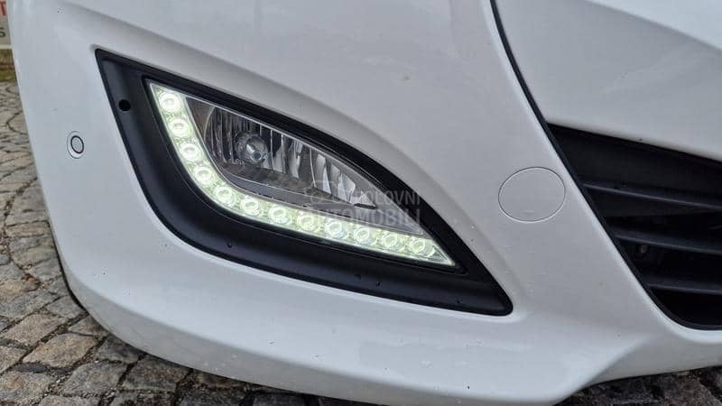 Hyundai i30 KREDlTl BEZ UCESCA