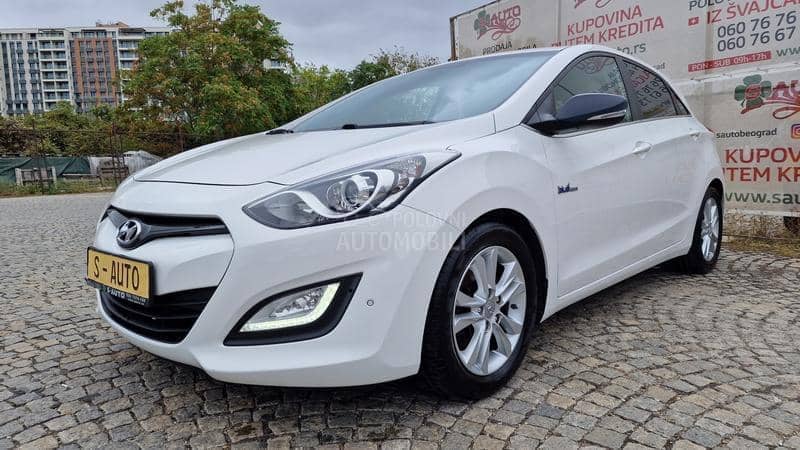 Hyundai i30 KREDlTl BEZ UCESCA