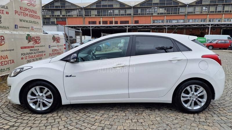 Hyundai i30 KREDlTl BEZ UCESCA