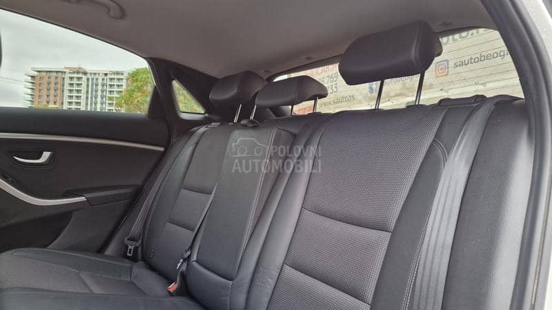 Hyundai i30 KREDlTl BEZ UCESCA