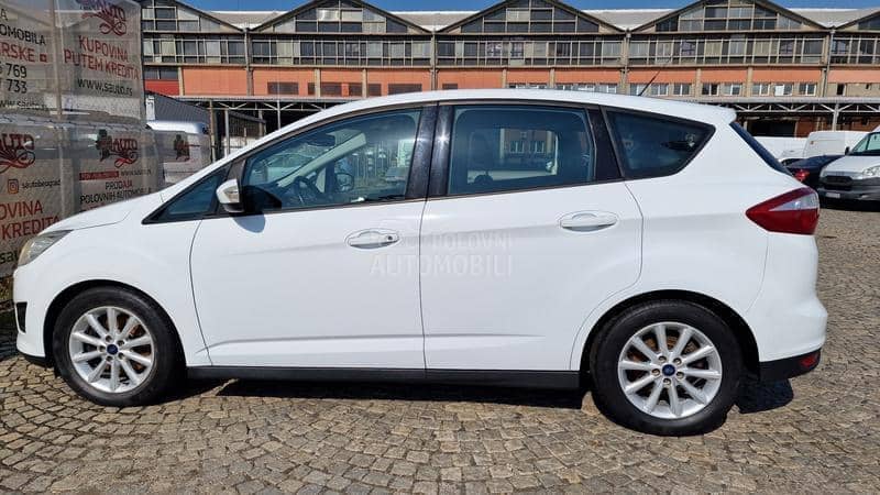 Ford C-Max KREDlT BEZ UCESCA