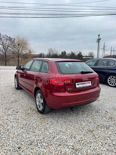 Audi A3 1.6 TDI DSG