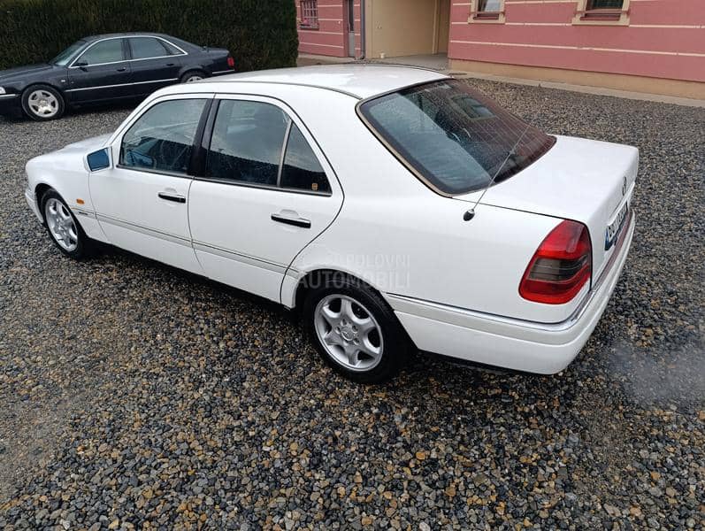 Mercedes Benz C 250 