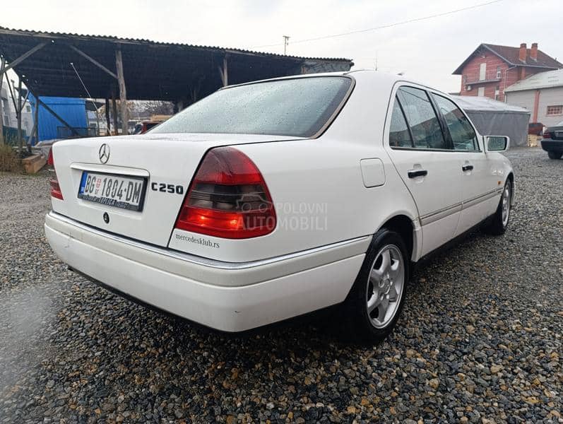 Mercedes Benz C 250 