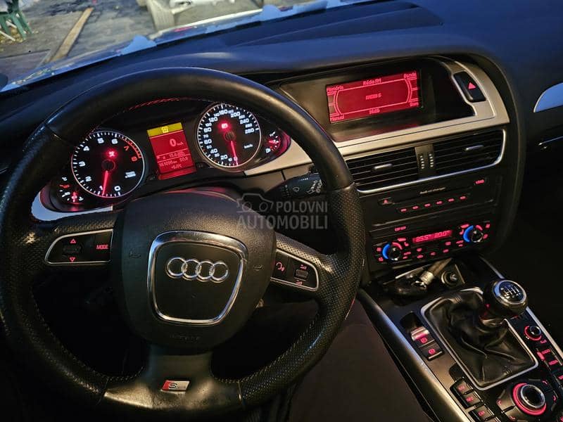 Audi A4 2.0B Sline 4x4 164H