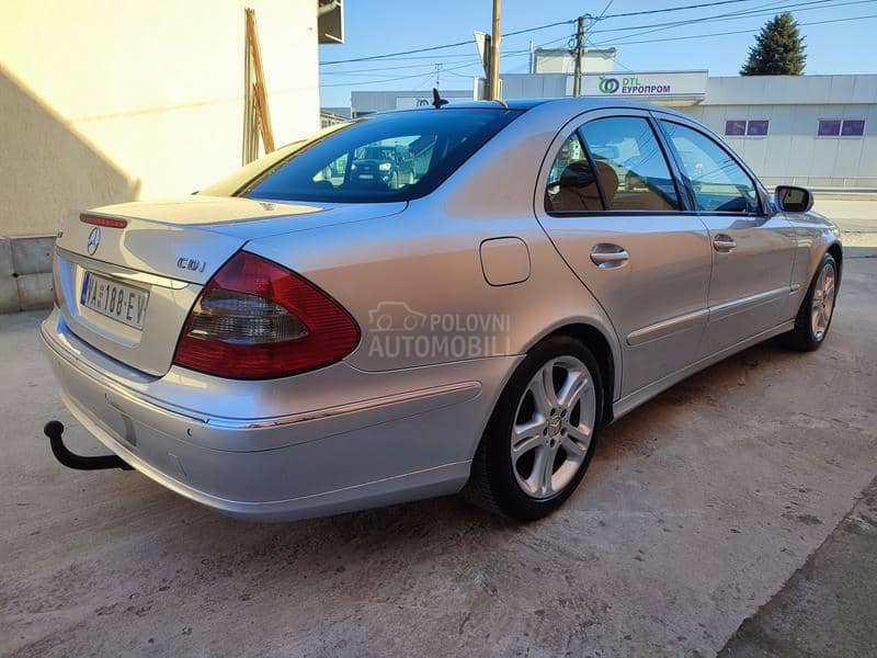 Mercedes Benz E 220 2.2 Cdi