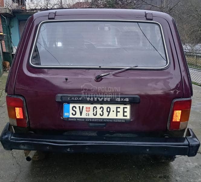 Lada Niva 1.7