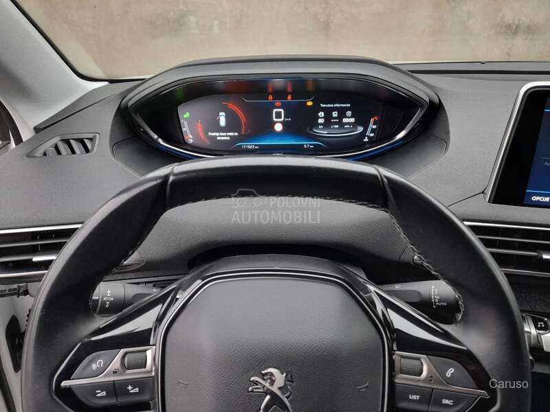 Peugeot 3008 1.5 BHDi AT8 Allure