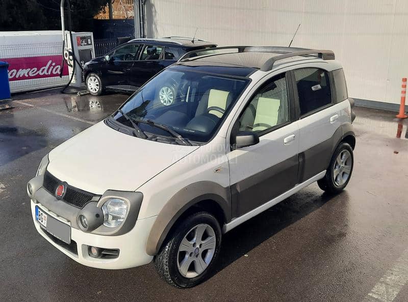 Fiat Panda CROSS 4x4  1,3 Mjet