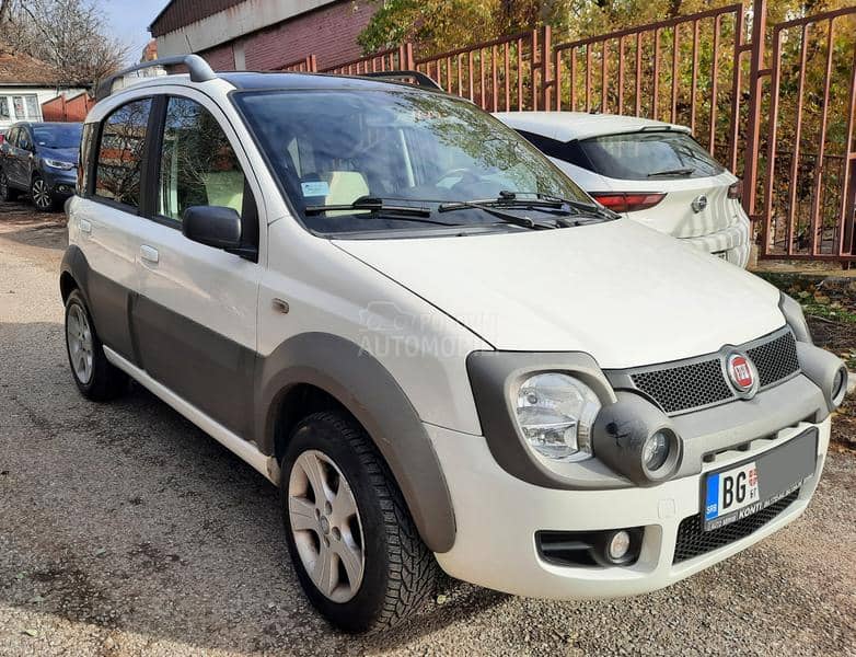 Fiat Panda CROSS 4x4  1,3 Mjet